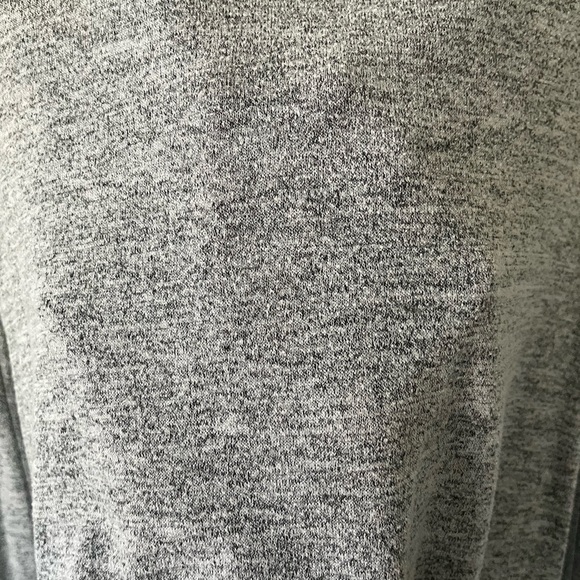 Banana Republic Drapey Pocket Scoop Neck in Heather Gray Women’s Size S - Picture 11 of 12